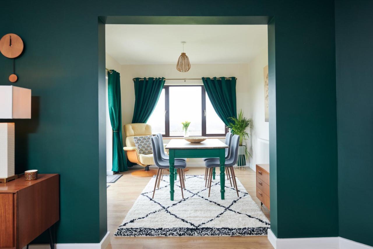 Maes Y Mel- A Couples, Pet Friendly, Rural Romantic Getaway With Countryside Views Gellywen エクステリア 写真